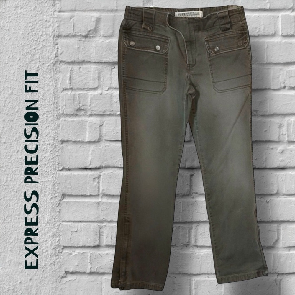 🌺EXPRESS PRECISION FIT CARGO PANTS